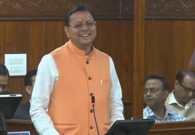 मुख्यमंत्री पुष्कर सिंह धामी बोले, महिला सशक्तिकरण के प्रयासों पर न हो किसी भी प्रकार की राजनीति