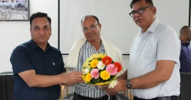 सूचना विभाग में शासकीय सेवा पूर्ण कर सेवानिवृत्त हुए सहायक निदेशक ललिता प्रसाद भट्ट को दी भावभीनी विदाई