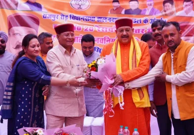 महाराज ने 383.56 लाख की लागत के चन्दरनगर नाले के भूमिगत कार्य का किया लोकार्पण