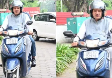 मंत्री Ganesh Joshi की स्कूटी पर विवाद, Insurance और PUC दोनों निकले खत्म