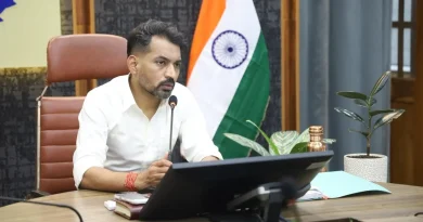 दो दिन के कार्य को 06 माह तक लटकाना पडा भारी, डीएम डॉ. आशीष चौहान ने सहायक अभियंता को दी प्रतिकूल प्रविष्टि