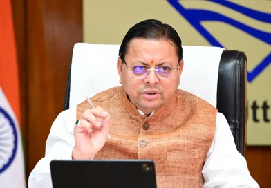 चारधाम यात्रा की हर व्यवस्था पर रहेगी कड़ी नजर, मुख्यमंत्री धामी ने गढ़वाल आयुक्त और आईजी को सौंपी जिम्मेदारी