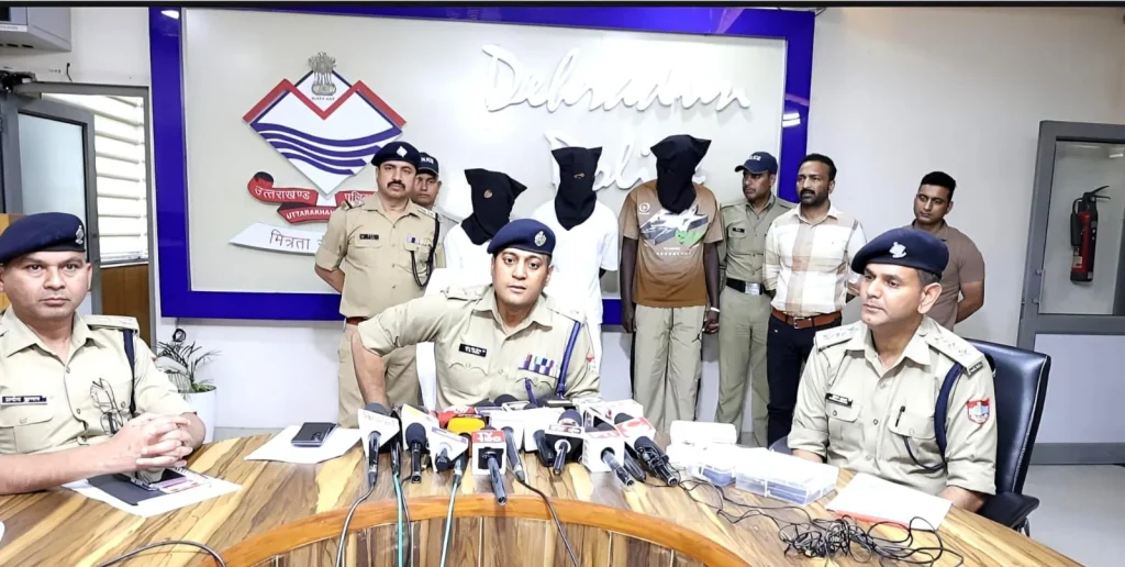एसएसपी देहरादून की सटीक रणनीति से नशे के सिंडिकेट को ध्वस्त करती दून पुलिस