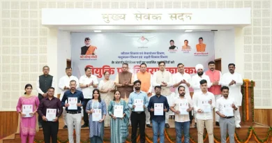 मुख्यमंत्री धामी ने 221 युवाओं को सौंपे नियुक्ति पत्र; कहा- साढ़े चार साल में 33 हजार से अधिक को मिला रोजगार