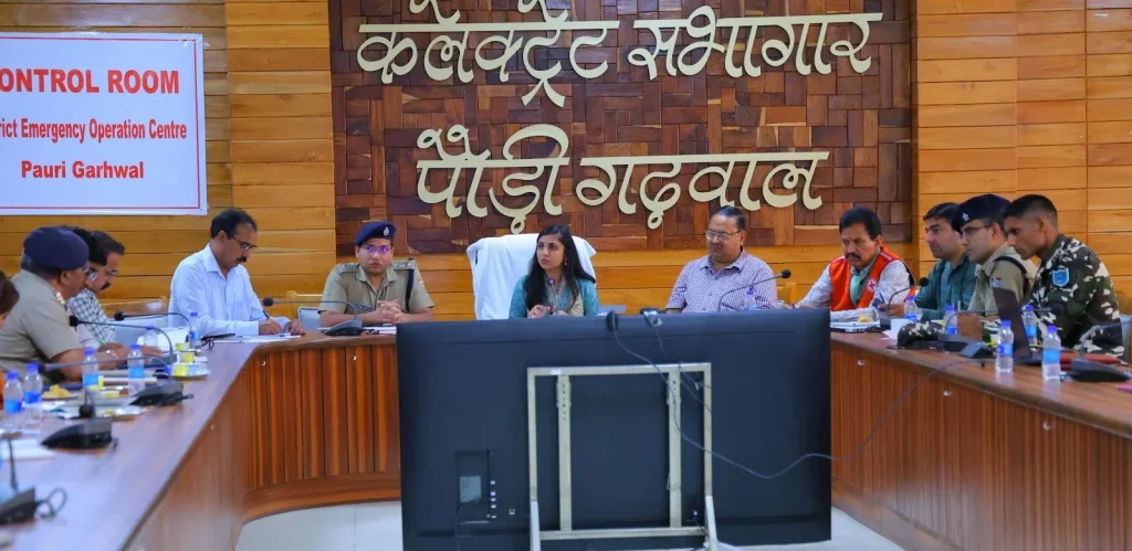 मुख्यमंत्री पुष्कर सिंह धामी के निर्देशों पर पौड़ी में सात स्थानों पर राज्य स्तरीय आपदा मॉक ड्रिल, परखी गयी तैयारियां