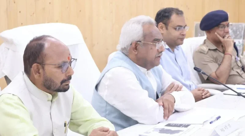 टीएचडीसी टनल और तमक नाले में रेस्क्यू ऑपरेशन में तेजी लाएं – कौशिक