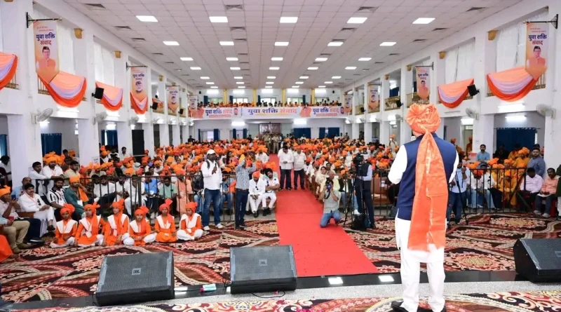 युवा संवाद में मुख्यमंत्री धामी के कामों की हुई खुलकर तारीफ, रोजगार और पारदर्शिता को बताया नई पहचान