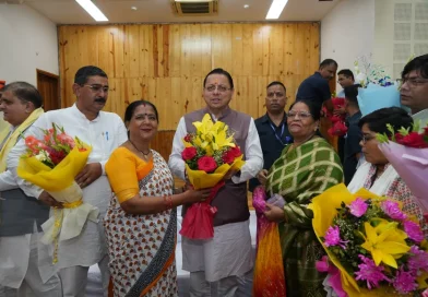 मुख्यमंत्री पुष्कर सिंह धामी ने दायित्वधारियों से विकास और जनसेवा को सर्वोच्च प्राथमिकता देने का किया आह्वान