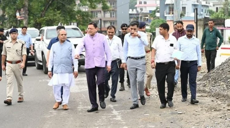 मुख्यमंत्री ने नंदा की चौकी पुल के एप्रोच रोड के पुनर्निर्माण कार्य का किया निरीक्षण