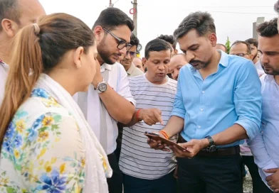 बालावाला क्षेत्र में सिंचाई एवं जनसमस्याओं पर जिलाधिकारी के कड़े निर्देश; नहर की सफाई में लापरवाही पर सिंचाई विभाग से स्पष्टीकरण तलब, जलापूर्ति रोस्टर के अनुसार सुनिश्चित करने के निर्देश