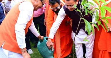 हरिद्वार में संत समागम में ‘एक राष्ट्र-एक चुनाव’ पर संवाद में केंद्रीय मंत्री शिवराज सिंह चौहान और मुख्यमंत्री पुष्कर सिंह धामी ने की सहभागिता