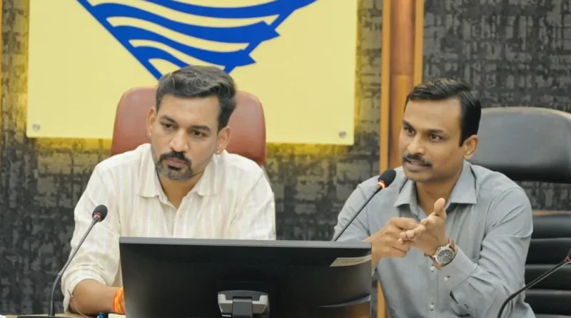 मतदाता सूची की शुद्धता सर्वाेच्च प्राथमिकता, फील्ड विजिट कर दूर करें समस्याएं – अपर मुख्य निर्वाचन अधिकारी
