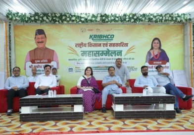 गदरपुर में हजारों किसानों का महासंगम, कृभको निदेशक शिल्पी अरोड़ा ने कहा – उत्पादन के साथ प्रसंस्करण, ब्रांडिंग और बाजार से जुड़ना जरूरी